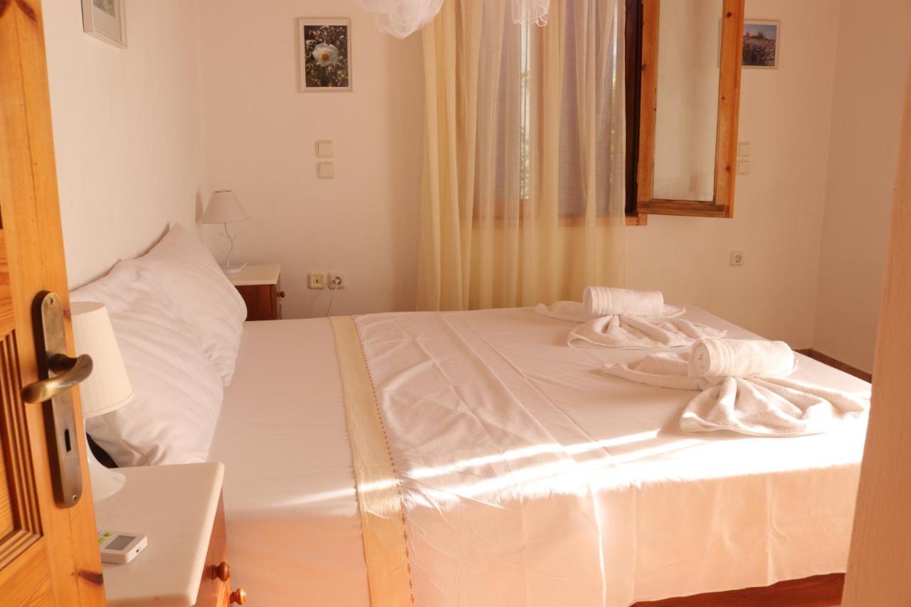 Villa Milia Ayios Nikitas Bagian luar foto