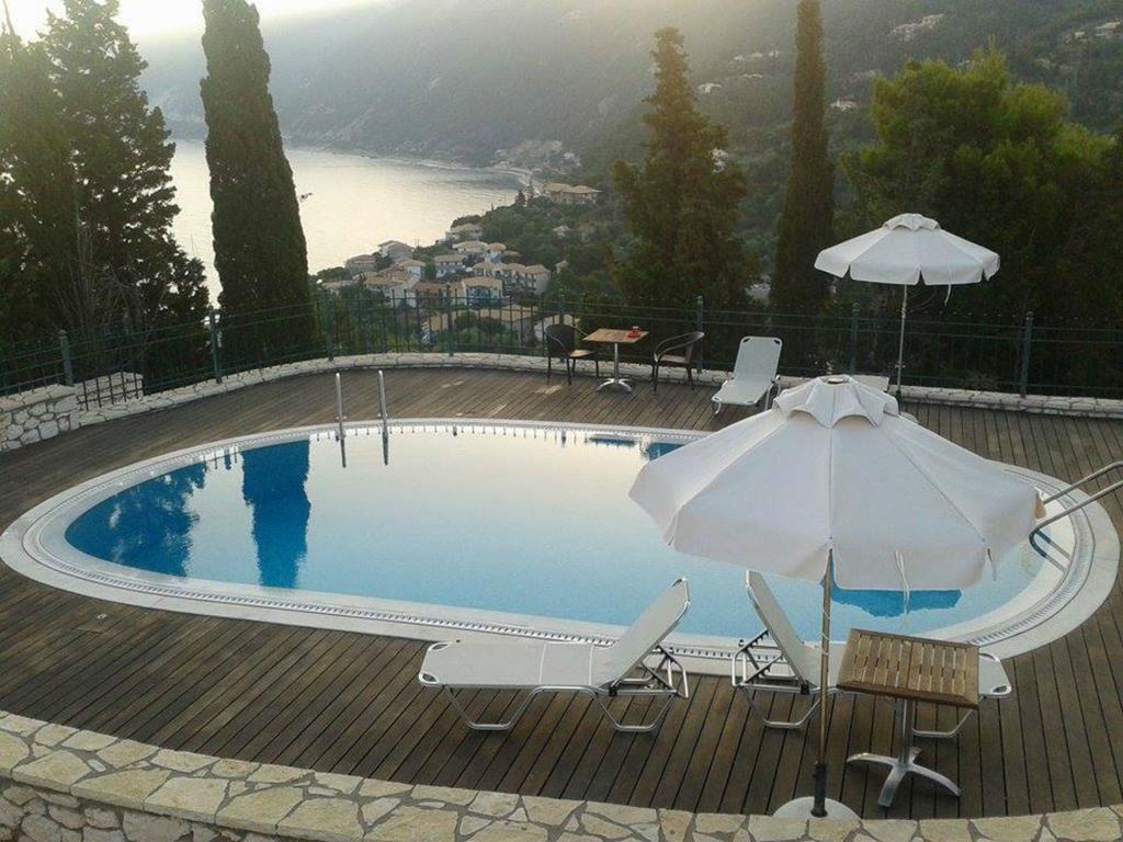 Villa Milia Ayios Nikitas Bagian luar foto